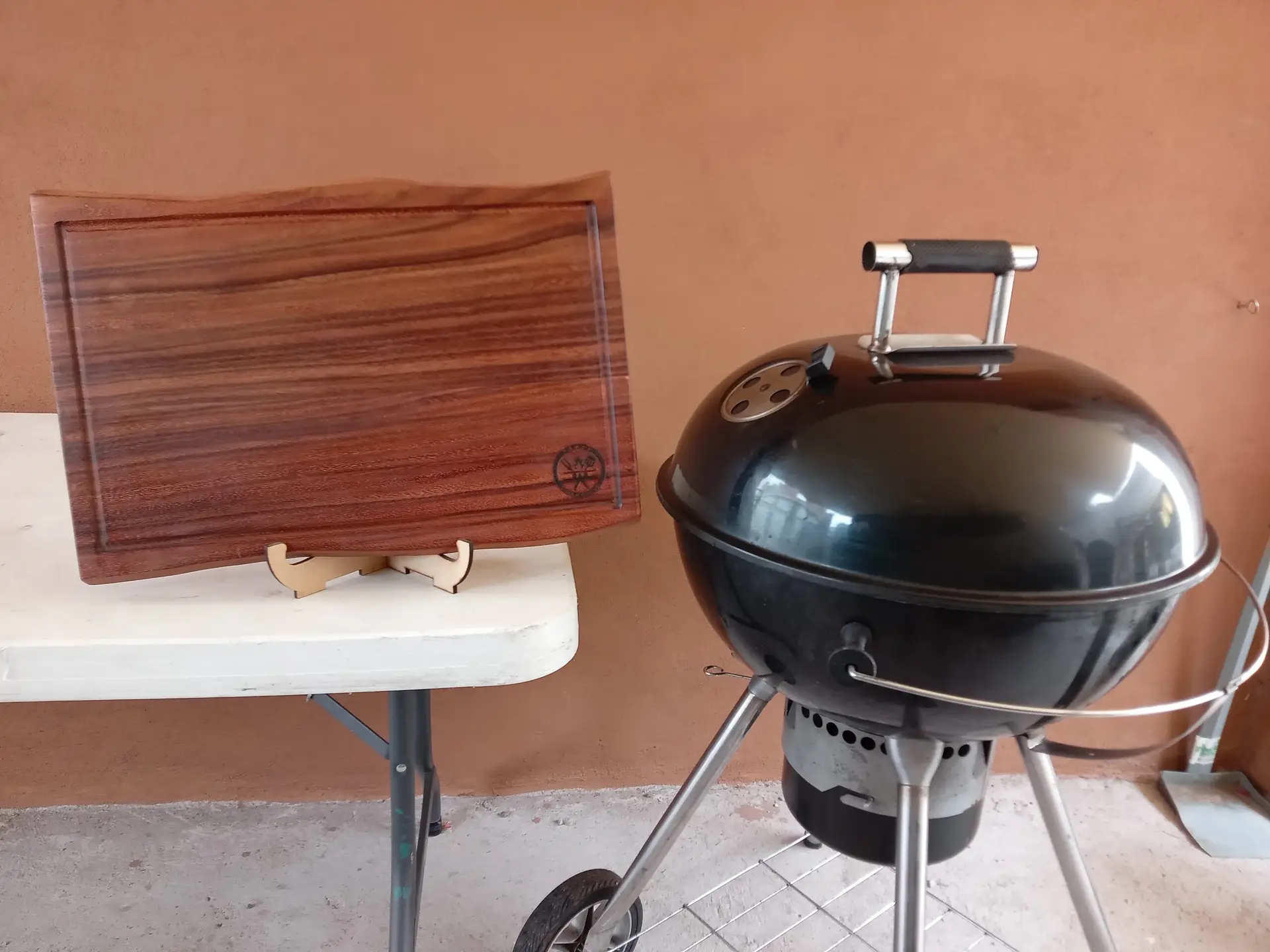 Tabla de Parota para presentación de Cortes Grandes - Imagen 3